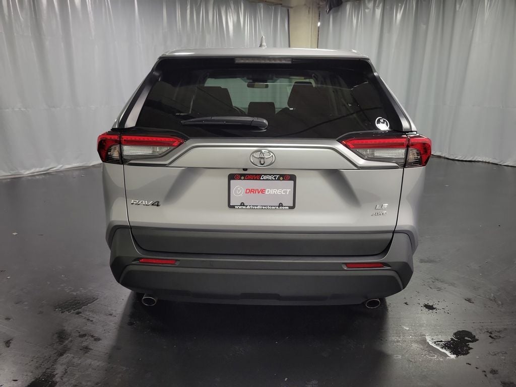 2022 Toyota RAV4 LE