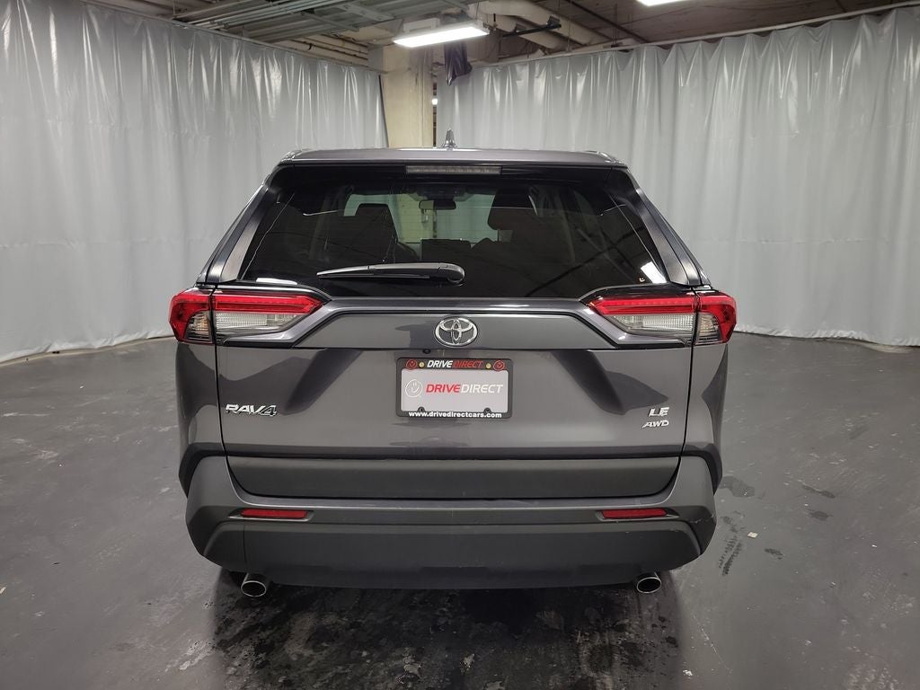 2024 Toyota RAV4 LE