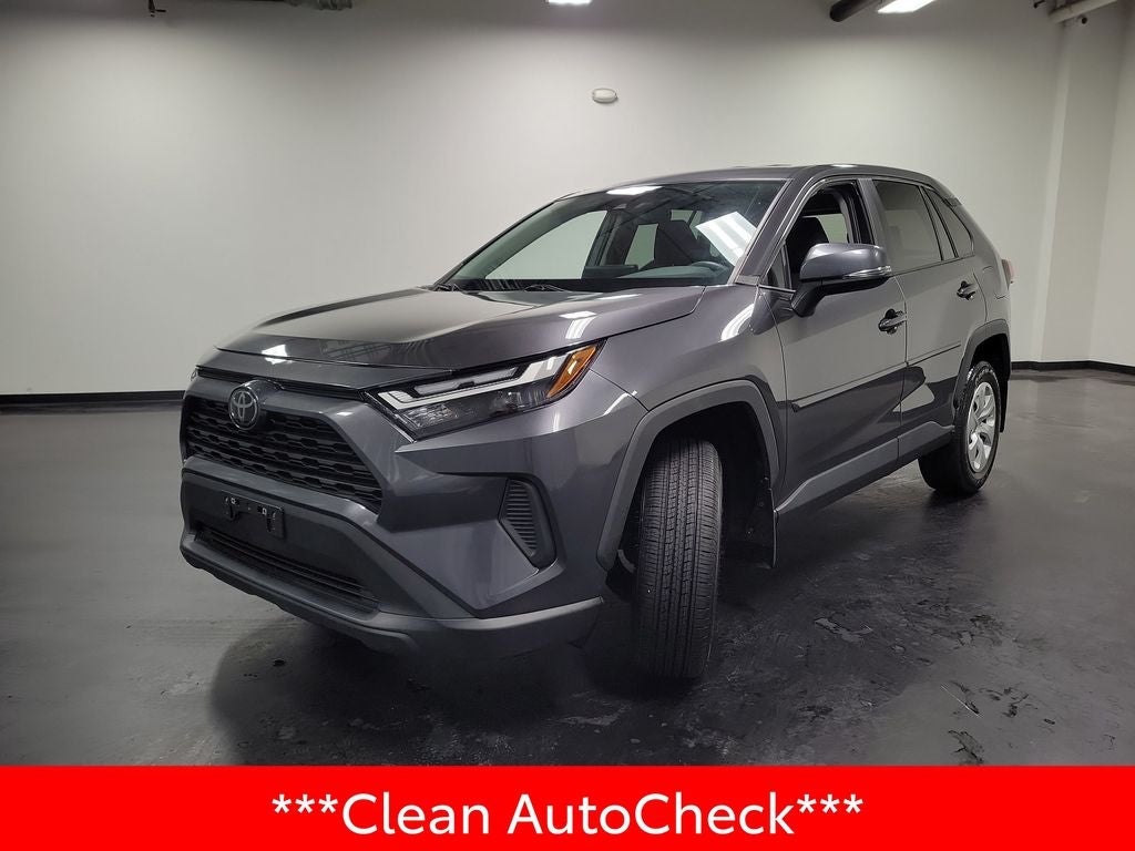 2023 Toyota RAV4 LE