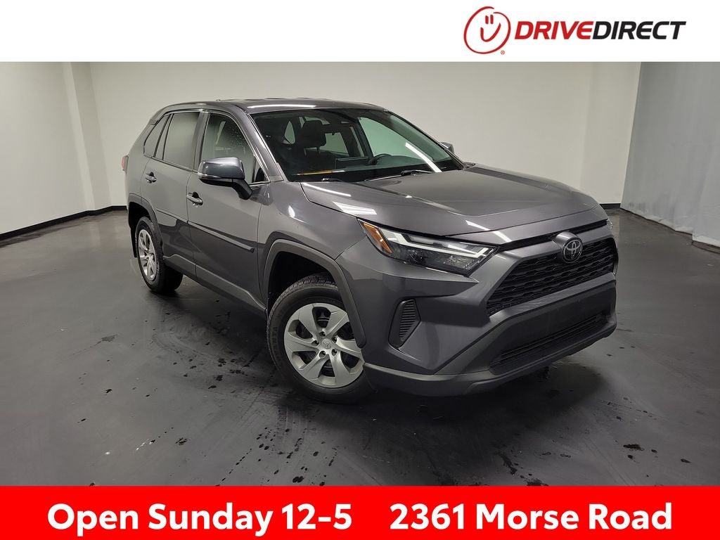 2023 Toyota RAV4 LE