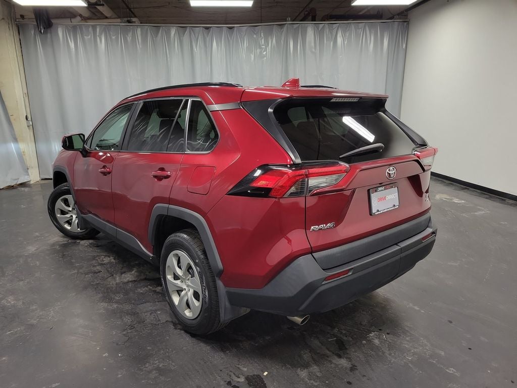 2021 Toyota RAV4 LE