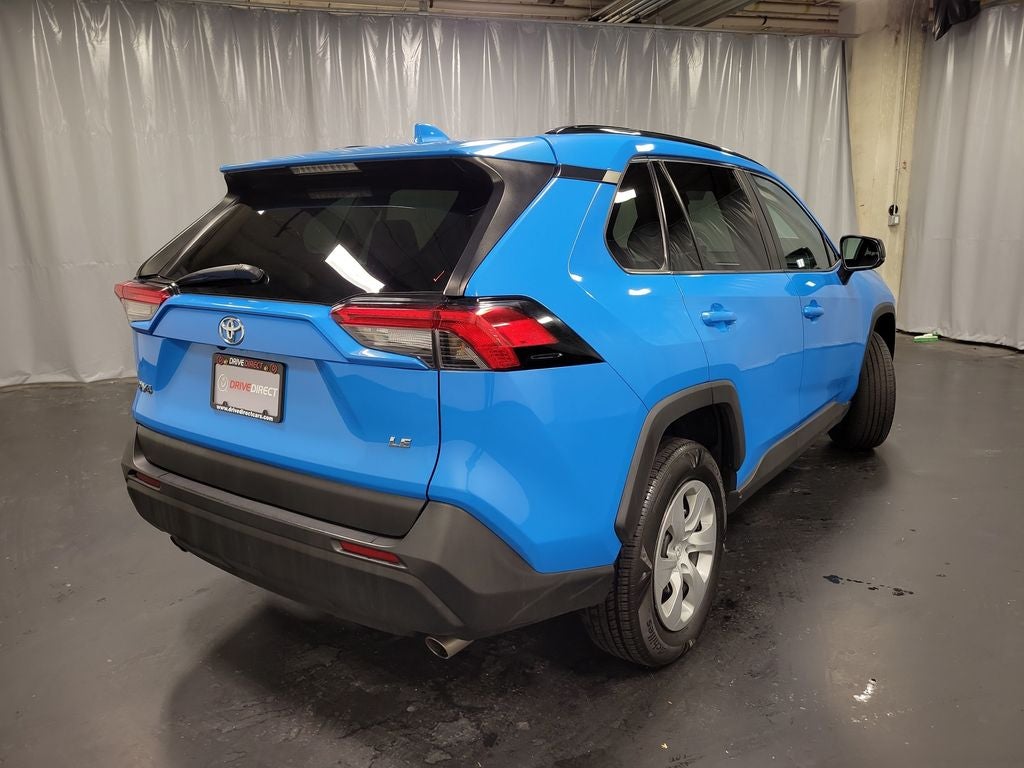 2021 Toyota RAV4 LE