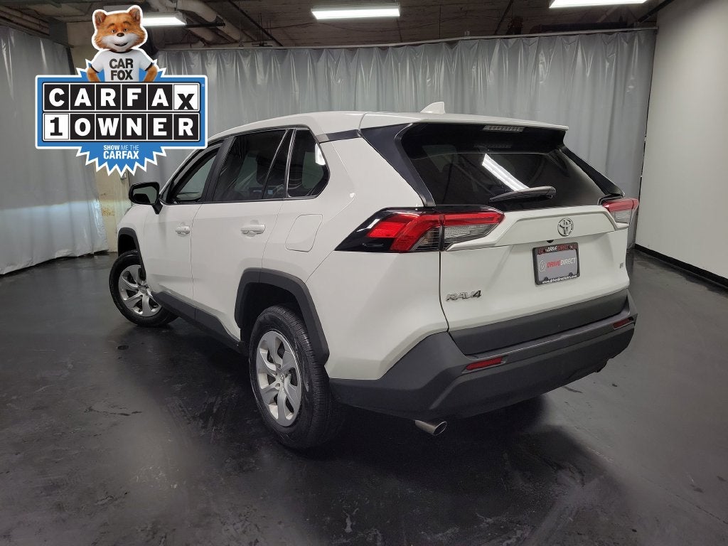 2025 Toyota RAV4 LE