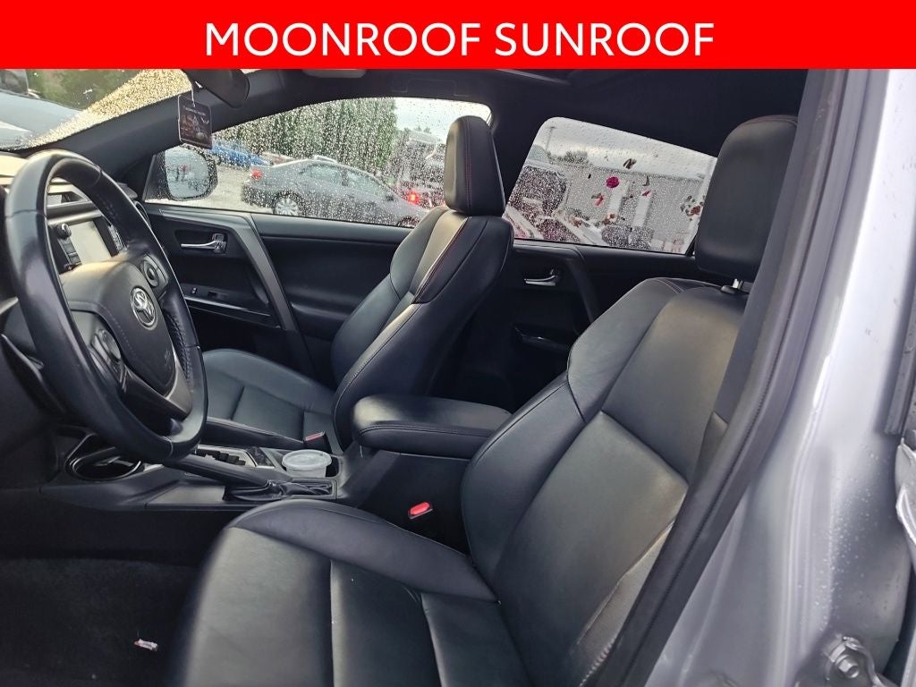 2017 Toyota RAV4 SE