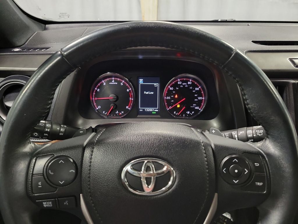 2016 Toyota RAV4 SE
