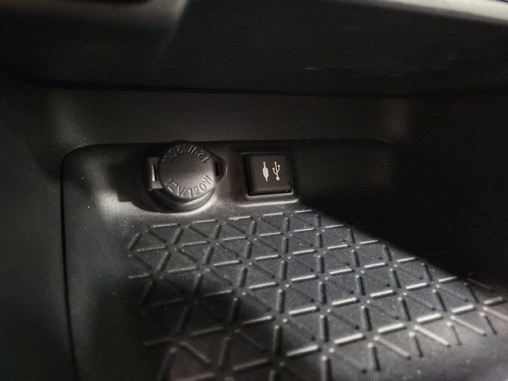 2019 Toyota RAV4 Hybrid LE
