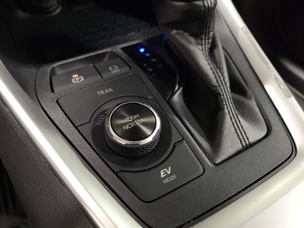 2019 Toyota RAV4 Hybrid LE