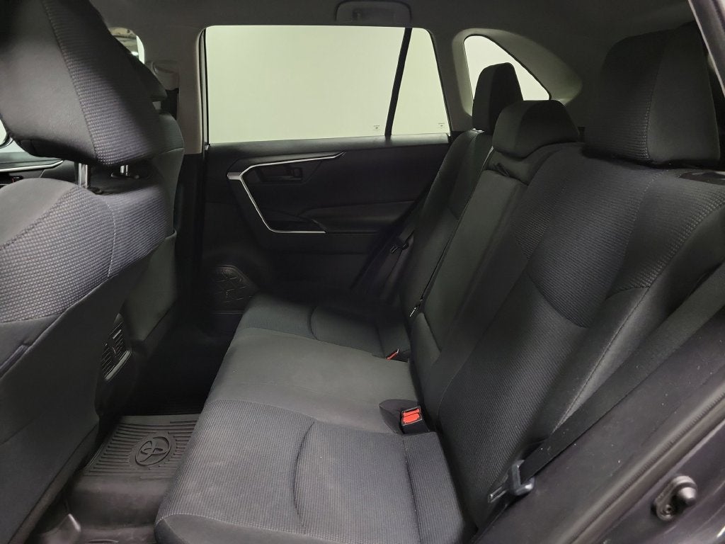 2019 Toyota RAV4 Hybrid LE