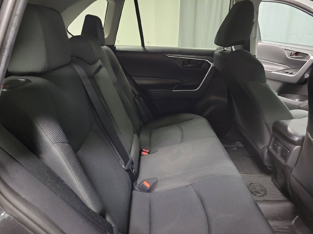 2019 Toyota RAV4 Hybrid LE