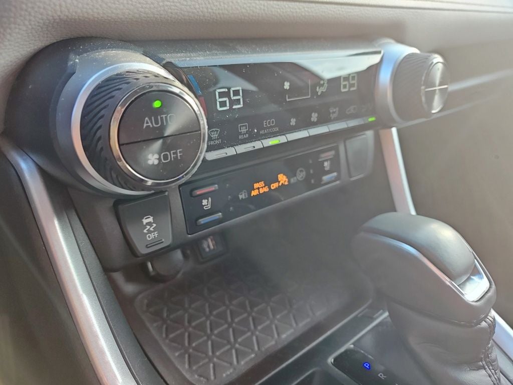 2023 Toyota RAV4 Limited