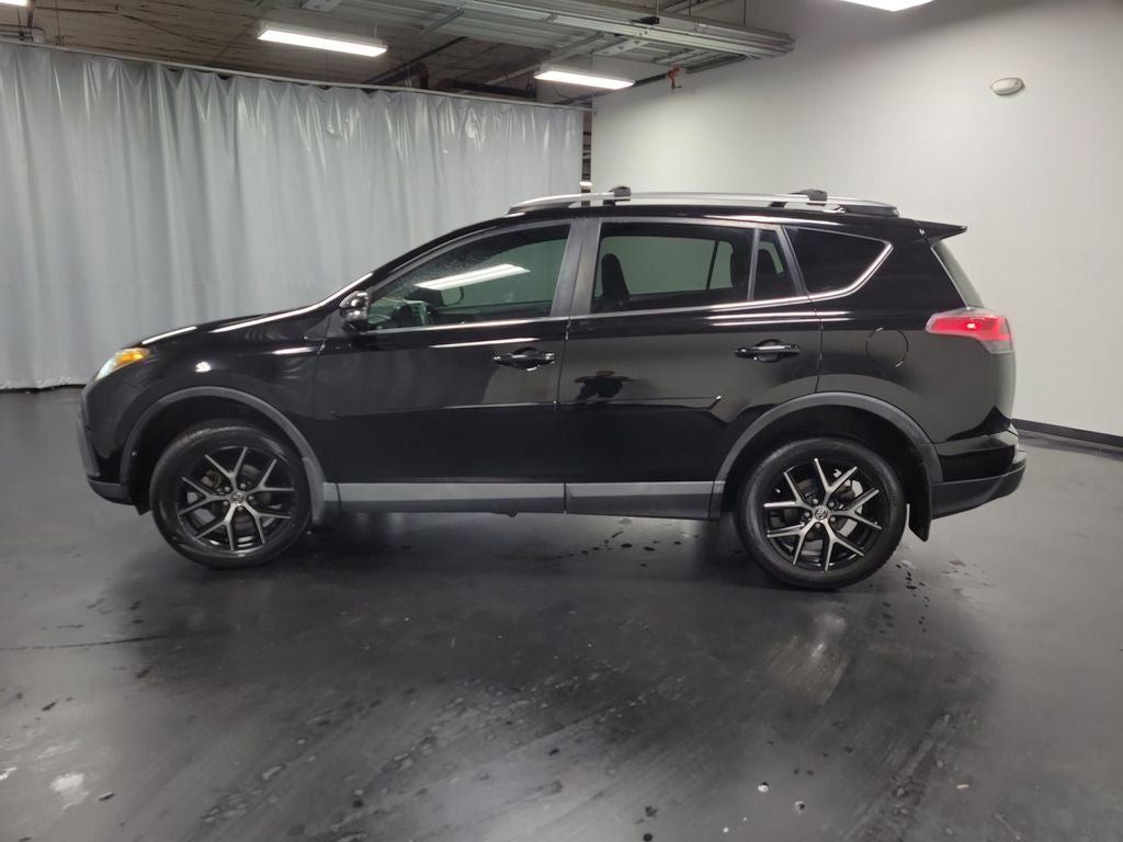 2018 Toyota RAV4 SE