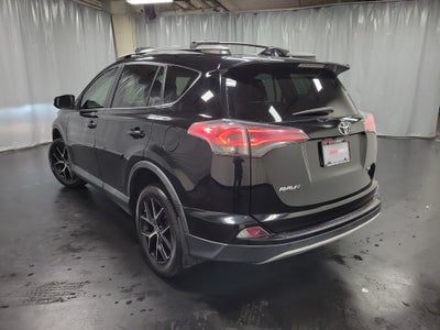 2018 Toyota RAV4 SE
