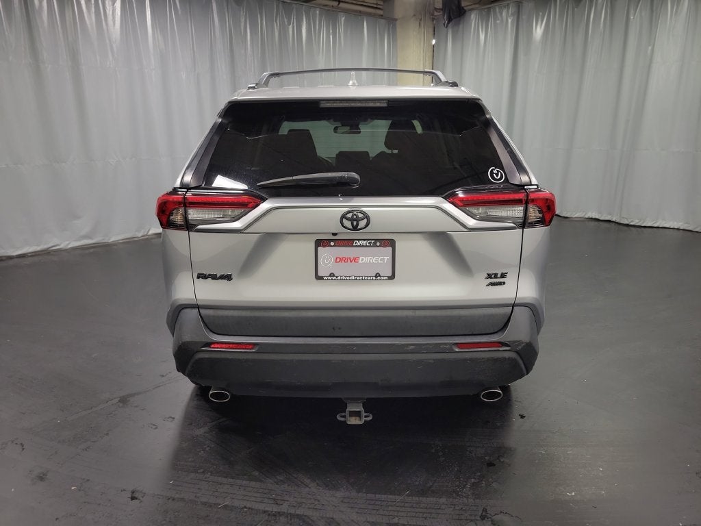 2020 Toyota RAV4 XLE