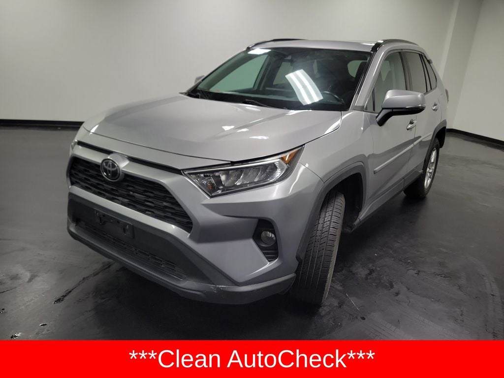 2020 Toyota RAV4 XLE