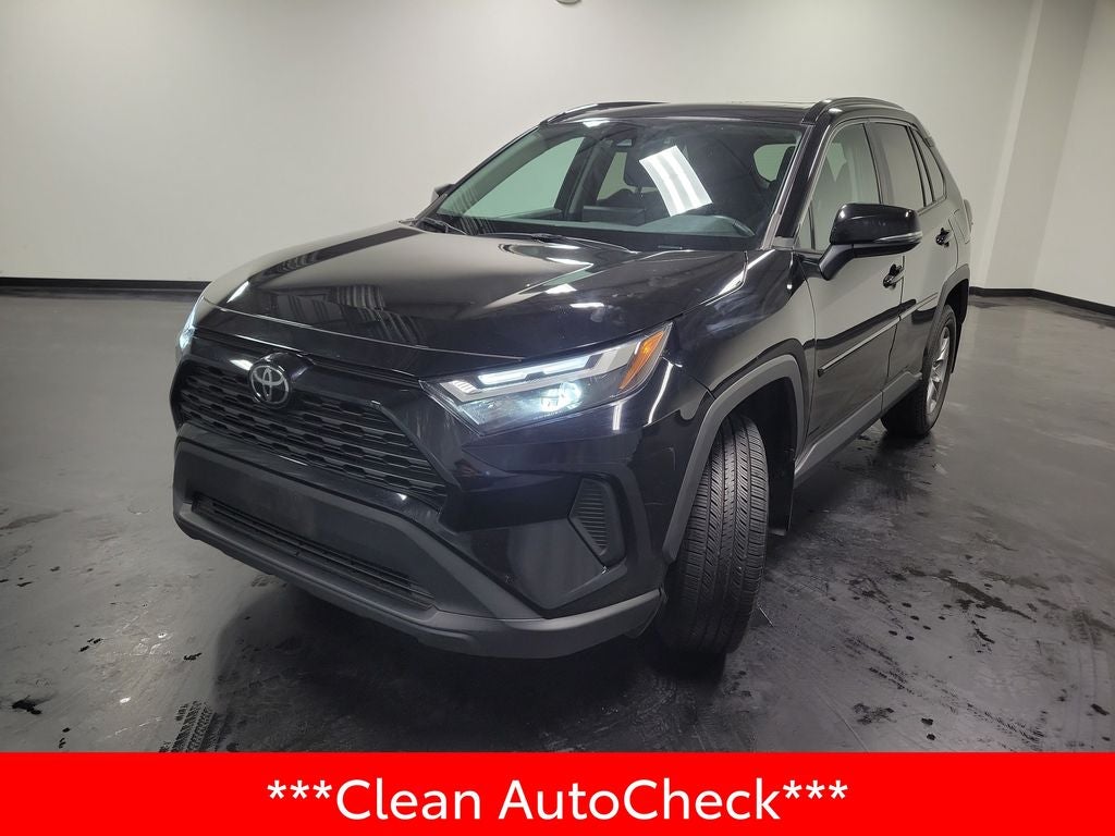 2022 Toyota RAV4 XLE