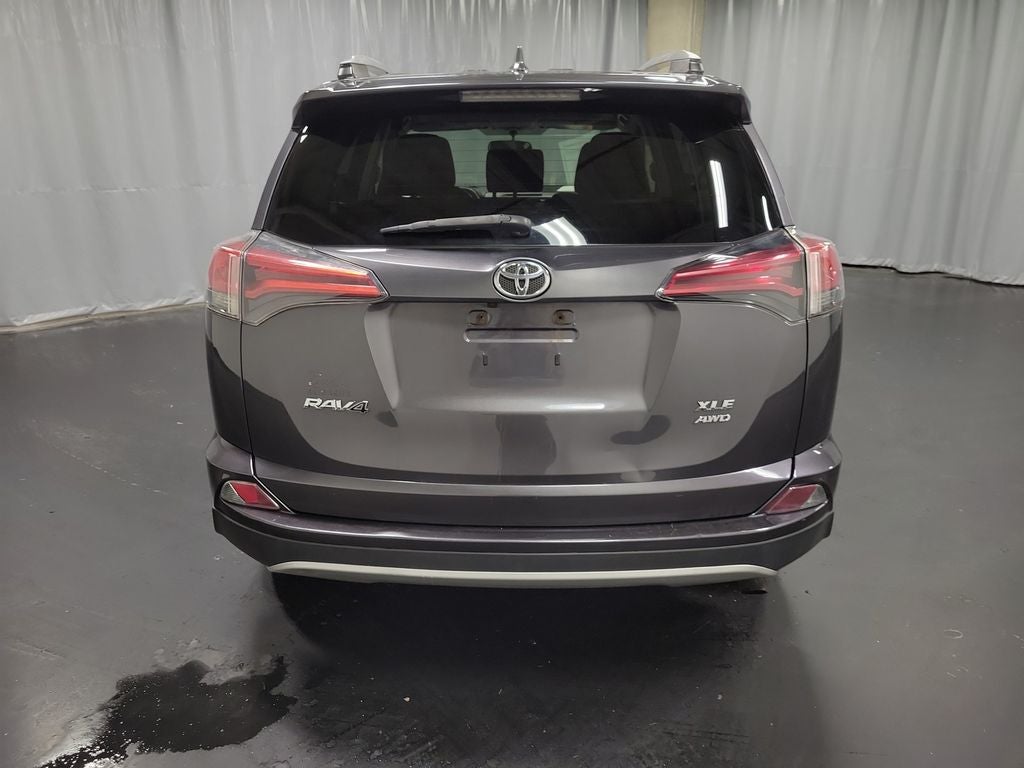 2016 Toyota RAV4 XLE