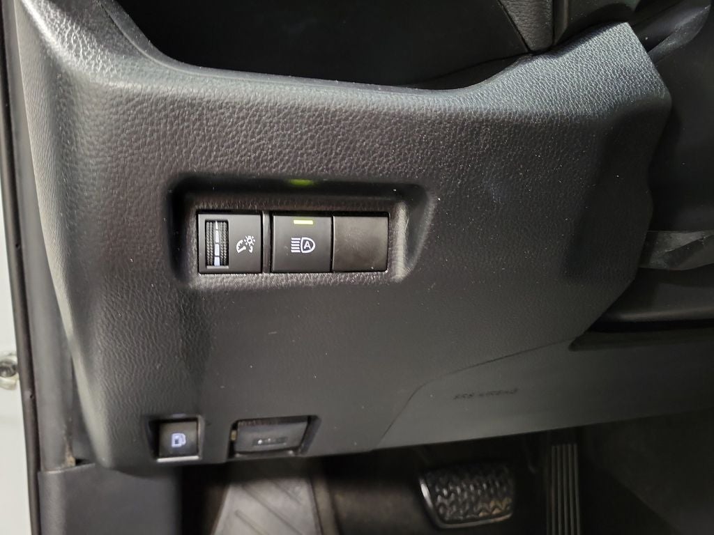 2019 Toyota RAV4 Hybrid XLE