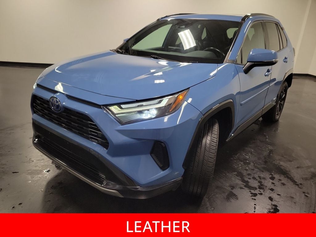 2022 Toyota RAV4 Hybrid SE