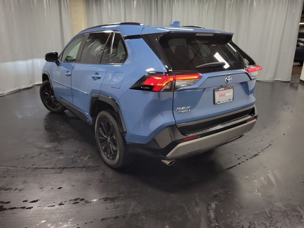 2022 Toyota RAV4 Hybrid SE