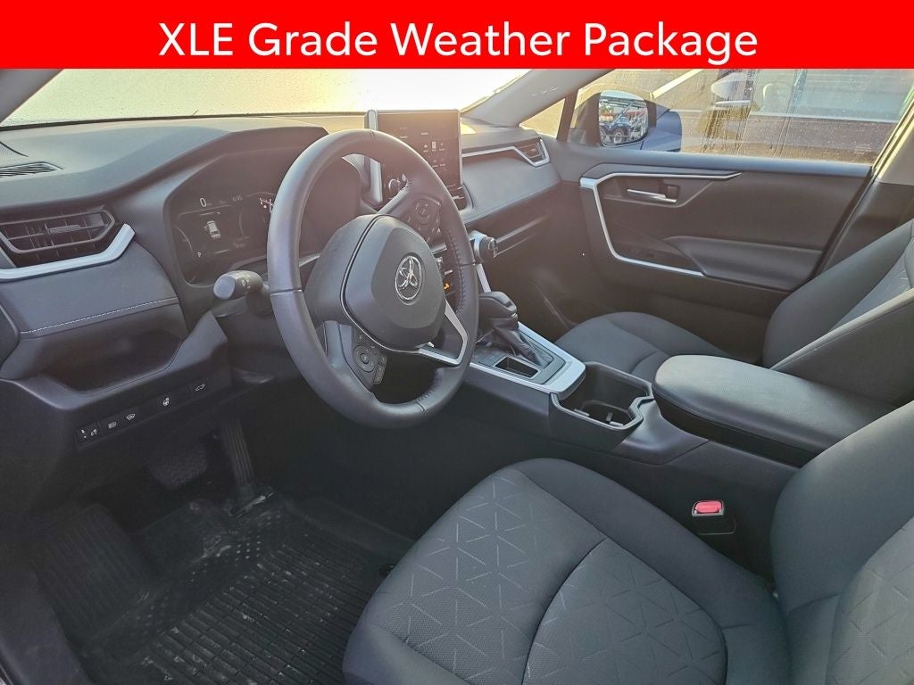 2023 Toyota RAV4 XLE