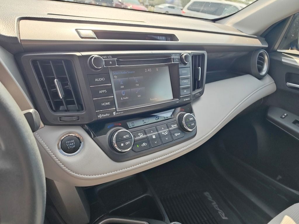 2017 Toyota RAV4 XLE