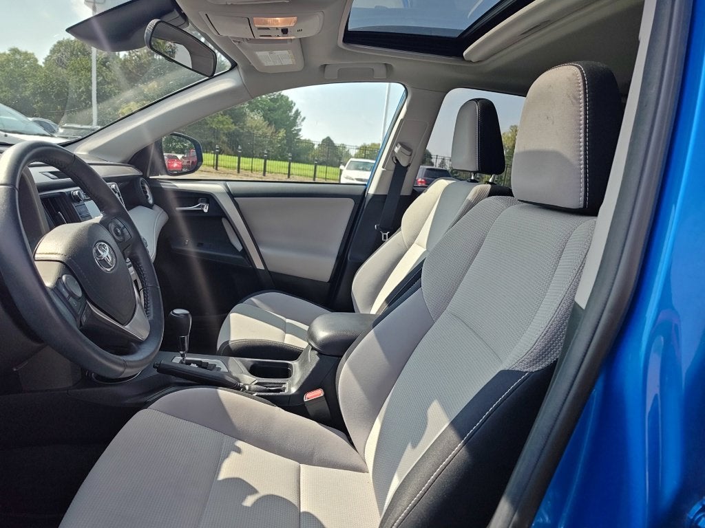 2017 Toyota RAV4 XLE
