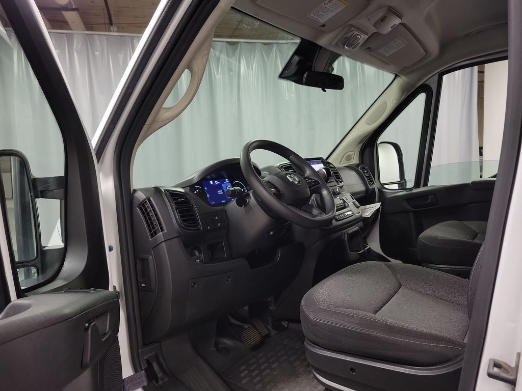 2025 RAM ProMaster 2500 Base