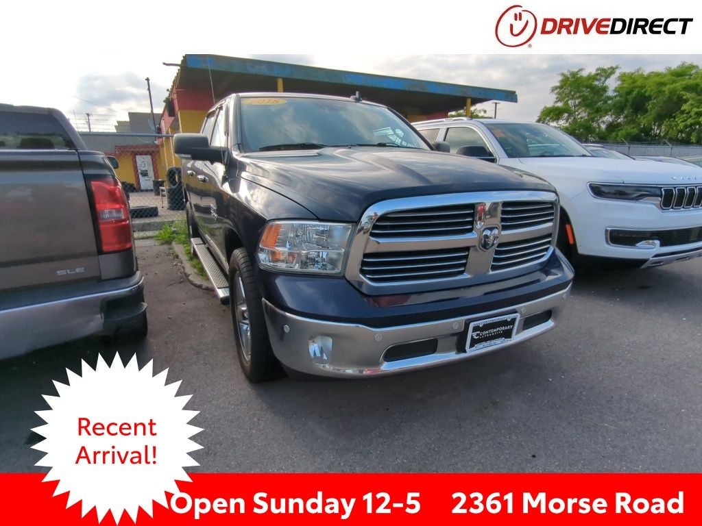 2018 RAM 1500 Big Horn 4x4 Crew Cab 5'7's photo