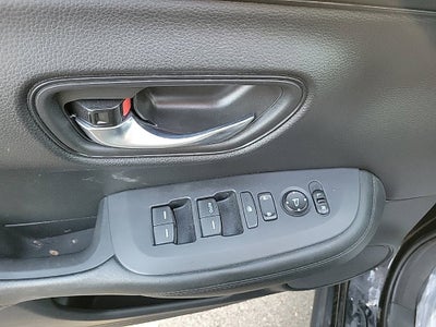 2025 Honda HR-V LX