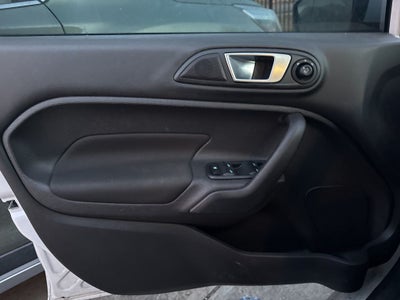 2016 Ford Fiesta SE