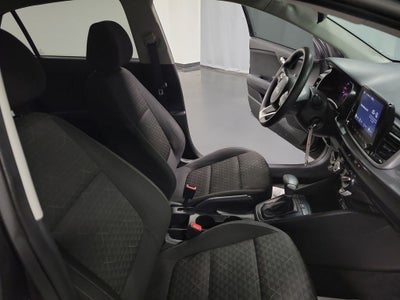 2022 Kia Rio LX