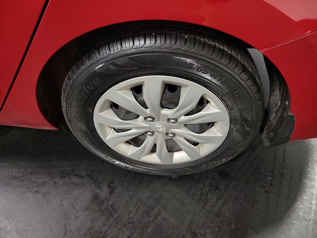 2022 Hyundai Accent SE