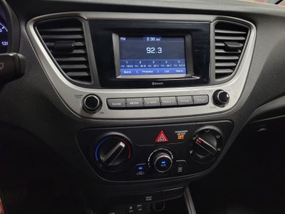 2022 Hyundai Accent SE