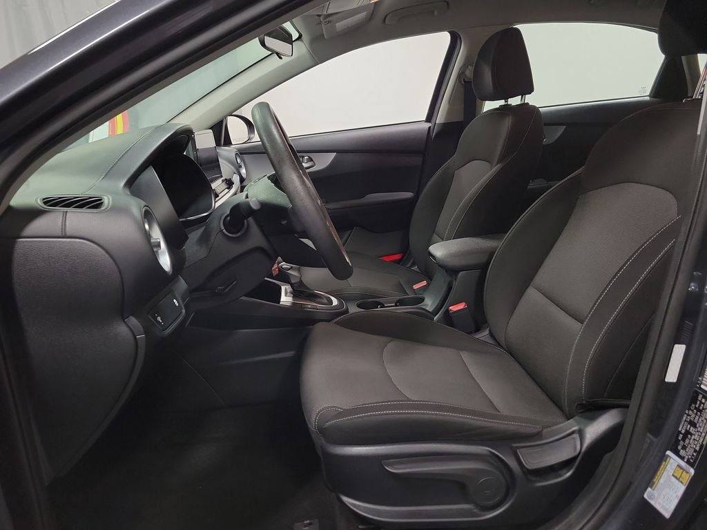 2022 Kia Forte FE