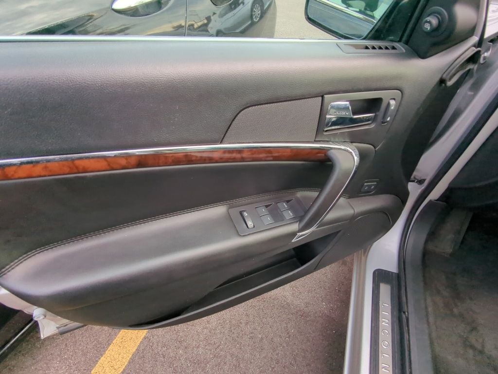 2012 Lincoln MKZ Base