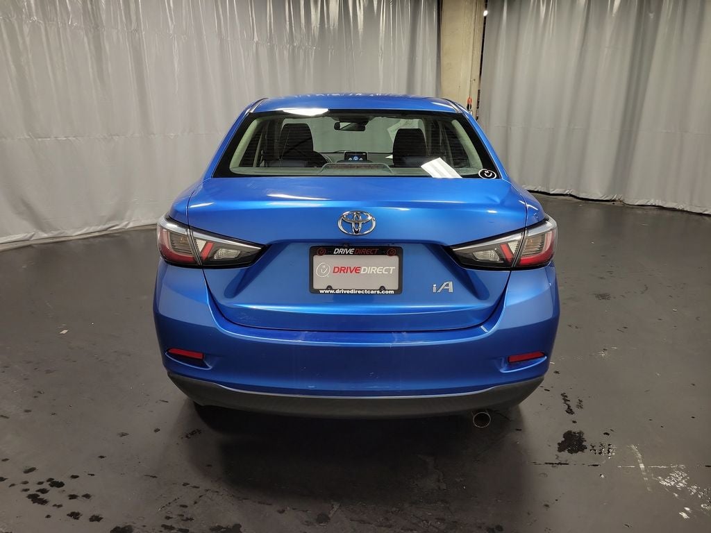 2017 Toyota Yaris iA Base