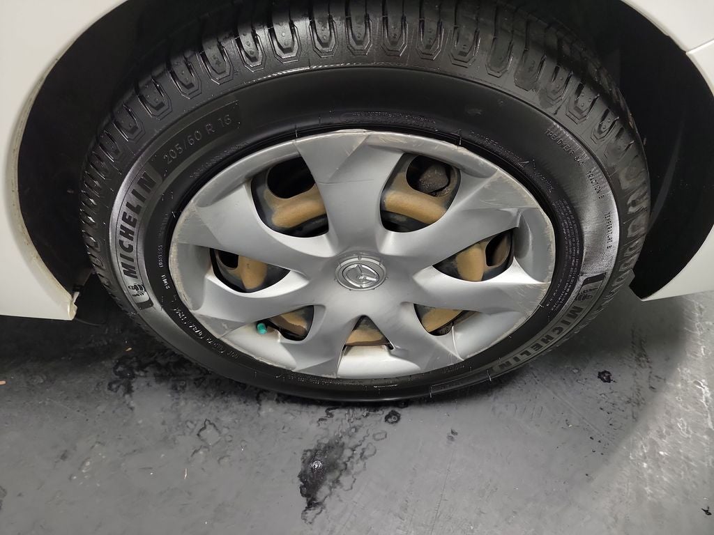 2014 Mazda Mazda3 i Sport