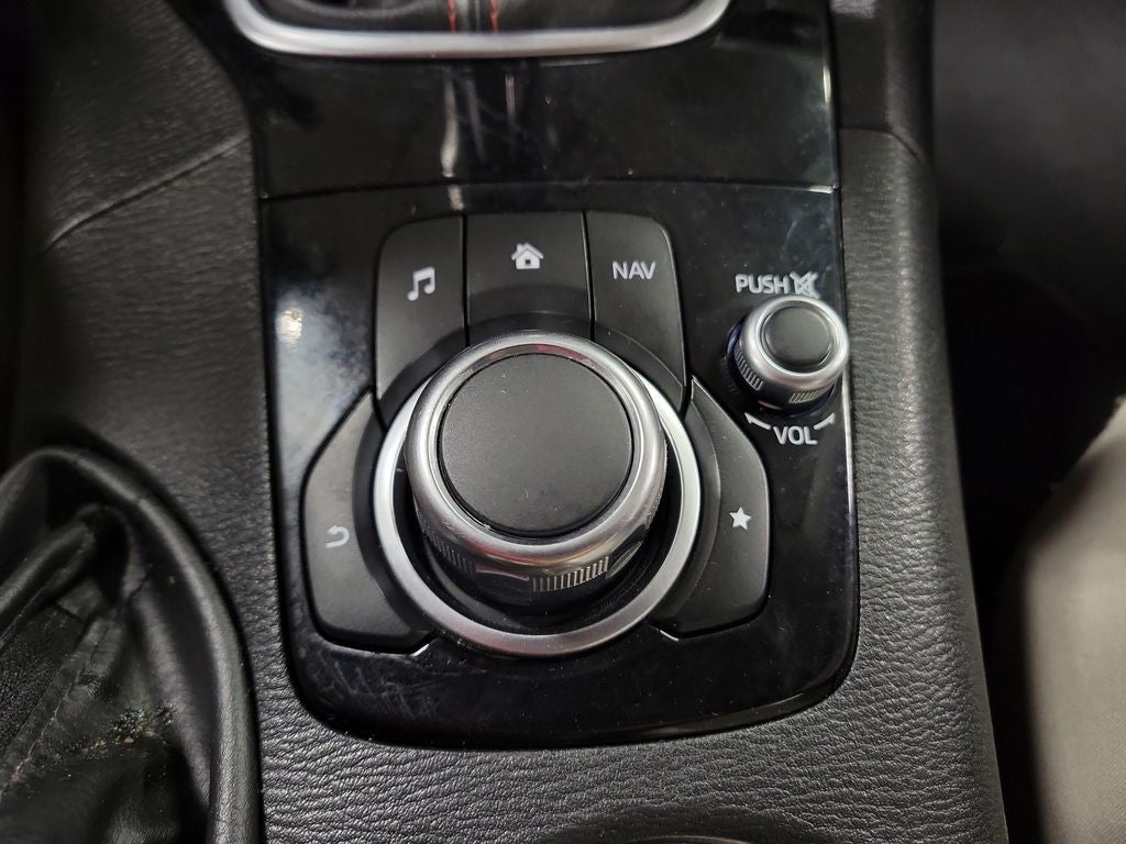 2016 Mazda Mazda3 i Touring