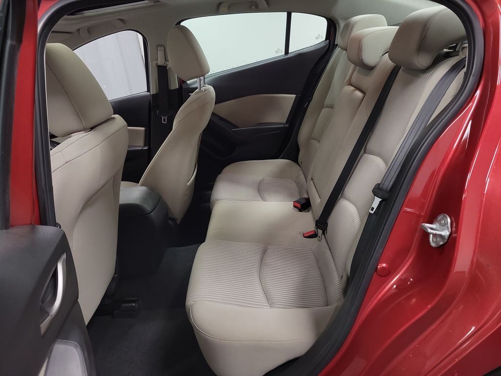 2016 Mazda Mazda3 i Touring