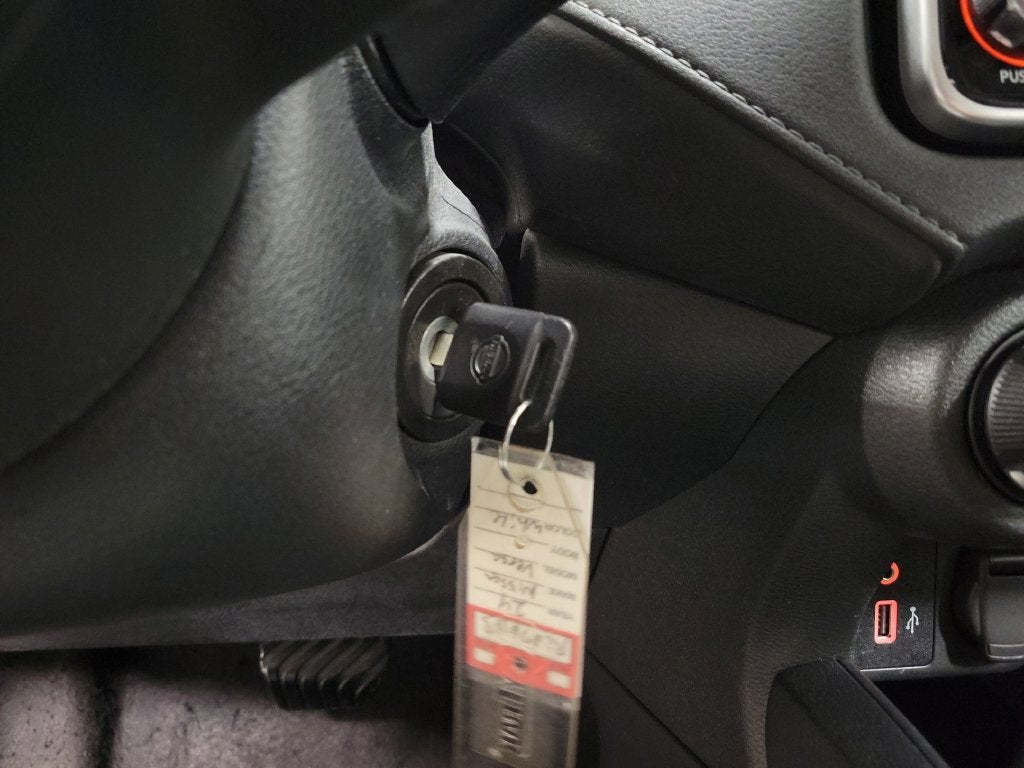 2024 Nissan Versa 1.6 S