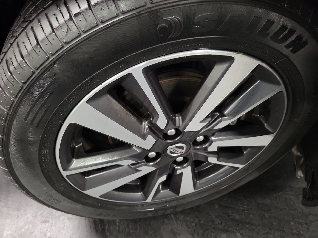 2021 Nissan Versa 1.6 SV