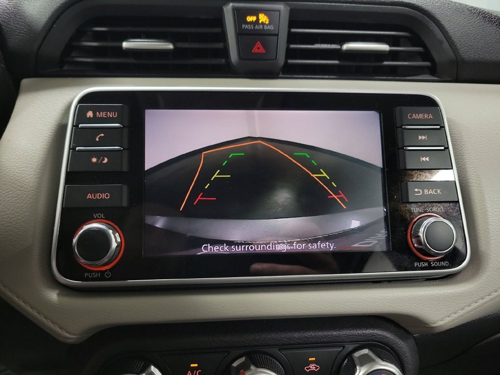 2021 Nissan Versa 1.6 SV
