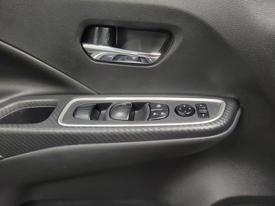 2024 Nissan Versa 1.6 SR