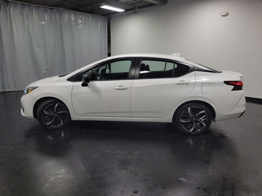 2024 Nissan Versa 1.6 SR