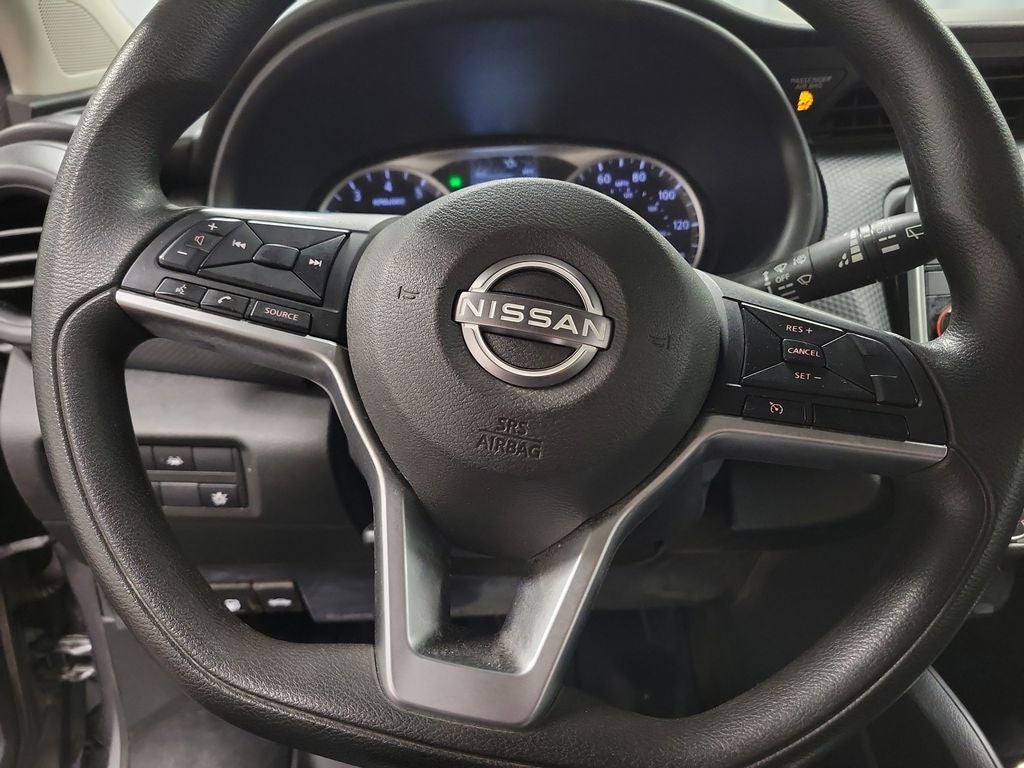 2022 Nissan Kicks S