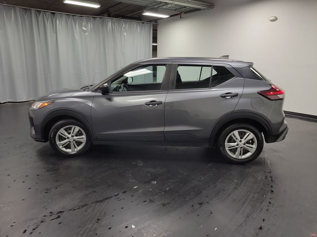 2022 Nissan Kicks S