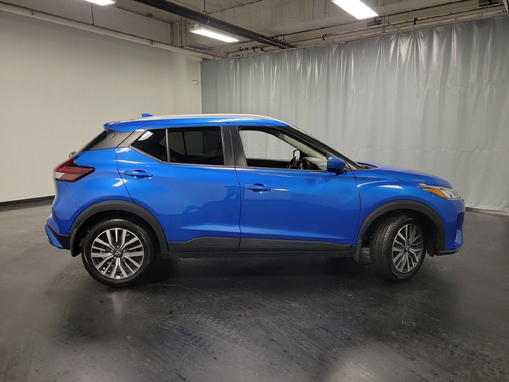 2022 Nissan Kicks SV