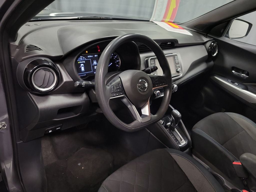 2020 Nissan Kicks SV