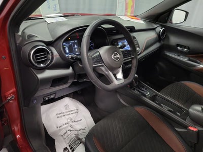 2022 Nissan Kicks SR