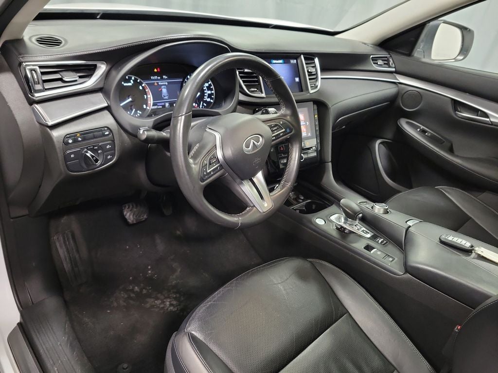 2022 INFINITI QX50 LUXE